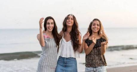 New York, Business, Summer Beach Outfits 2026 Fresh Styles For A Perfect Sunny Look