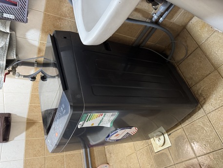 Jubail, Appliances, SAR 1300,  LED TV  And Washing Machine