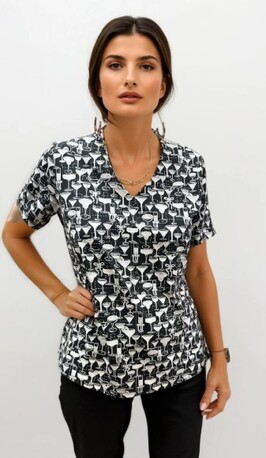 New York, Clothing & Accessories, Keyhole Tops Transform Lulu B Clothing Style