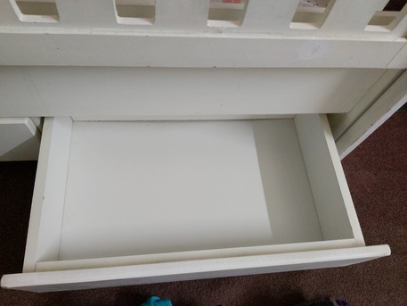 Riyadh, Furniture, SAR 350,  Full Size Baby Cot With 2 X Drawers