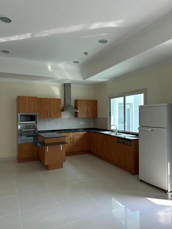 Janabiya, Villas, BHD 900,  Fully Renovated 3BR Villa For Rent In Janabiyah