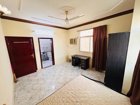 Mahooz, Rooms Available, BHD 120/month,  **furnished Sharing Room Available For Executive Bachelor**