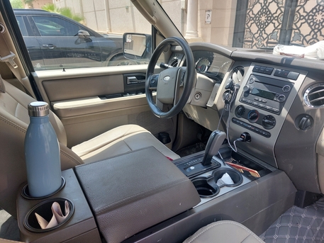 Riyadh, Vehicles, Cars & Trucks , SAR 26000,  Ford Expedition,  2012,  Automatic,  270000 KM,    4WD