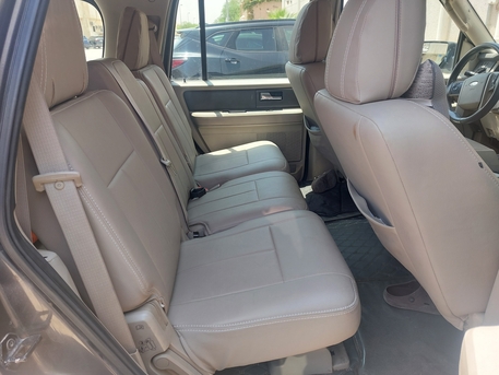 Riyadh, Vehicles, Cars & Trucks , SAR 26000,  Ford Expedition,  2012,  Automatic,  270000 KM,    4WD