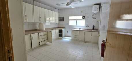 Al Shemaysi, Rooms Available, SAR 1000/month,  10 Sq. Meter,  Spacious Bachelor Room Near Bus & Metro