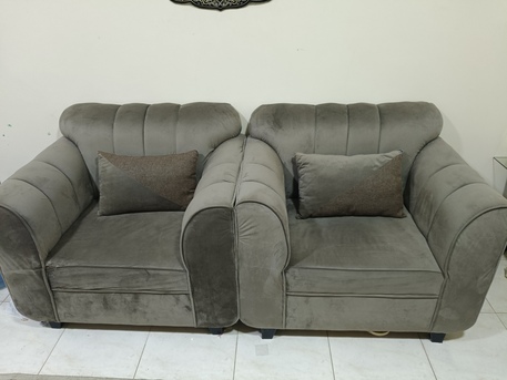 Jubail Industrial City, Furniture, SAR 1,  I Am Selling 7 Seater Sofa Set And House Hold Items