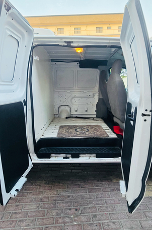 Ras Rumman, Vehicles, Cars & Trucks , BHD 1650,  Ford E-350 Super Duty Van,  2013,  Automatic,  103000 KM,