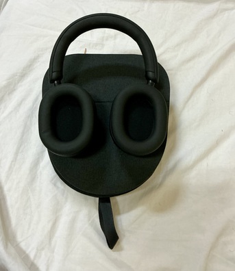 Jubail, Electronics, SAR 949,  Sony WH-1000XM5 Mark 5