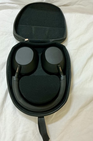 Jubail, Electronics, SAR 949,  Sony WH-1000XM5 Mark 5