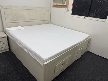 Al Khalidiyah, Apartments/Houses, SAR 1500/month,  Furnished,  1 BR,  Family Studio Available For Rent