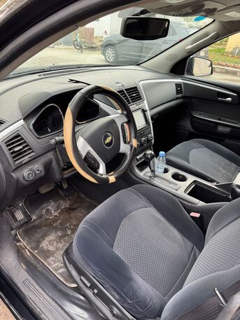 Jubail, Vehicles, Cars & Trucks , SAR 18000,  Chevrolet Traverse LT,  2010,  Automatic,  330 KM,  , , , Black 7-Seater