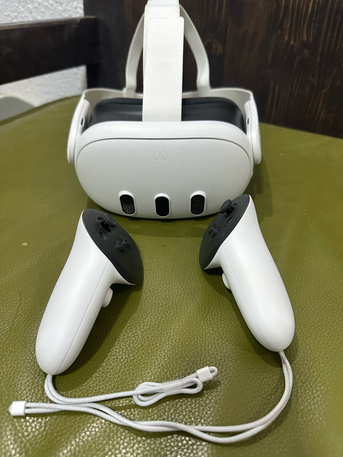 Sulai, Toys & Games, SAR 1500,  Meta Quest 3 Advanced 512 GB All In One VR Headset Only Used Few Hours