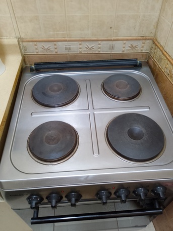Jubail, Appliances, SAR 200,  Electric Cooking Range With Oven For Sale