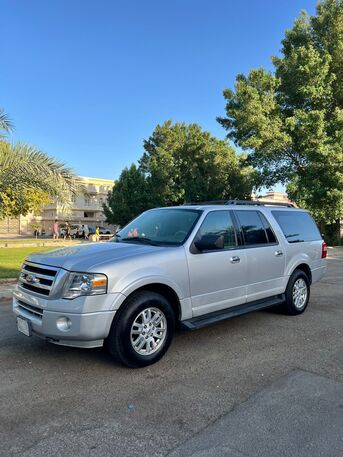 Jeddah, Vehicles, Cars & Trucks , SAR 32000,  Ford Expedition,  2013,  Automatic,  290 KM,  Car For Sell