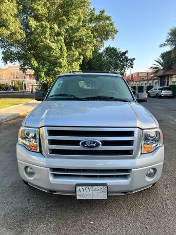 Jeddah, Vehicles, Cars & Trucks , SAR 32000,  Ford Expedition,  2013,  Automatic,  290 KM,  Car For Sell