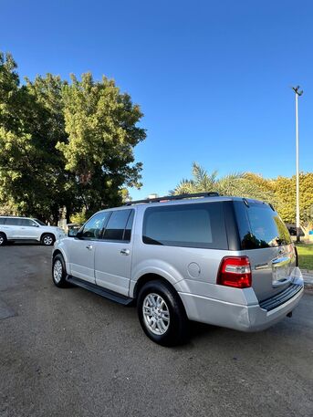 Jeddah, Vehicles, Cars & Trucks , SAR 32000,  Ford Expedition,  2013,  Automatic,  290 KM,  Car For Sell
