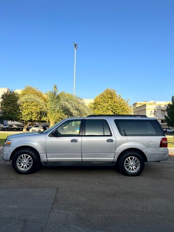 Jeddah, Vehicles, Cars & Trucks , SAR 32000,  Ford Expedition,  2013,  Automatic,  290 KM,  Car For Sell
