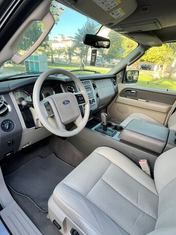 Jeddah, Vehicles, Cars & Trucks , SAR 32000,  Ford Expedition,  2013,  Automatic,  290 KM,  Car For Sell