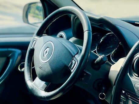 Ras Rumman, Vehicles, Cars & Trucks , BHD 1999,  Renault Duster,  2017,  Automatic,  190000 KM,