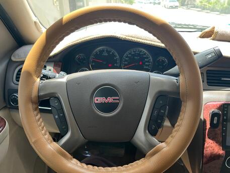 Riyadh, Vehicles, Cars & Trucks , SAR 40000,  Gmc Yukon,  2012,  Automatic,  227500 KM,   FOR SALE IN VERY GOOD CONDITION