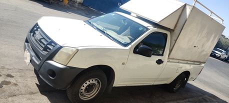 Al Aziziyah, Vehicles, Cars & Trucks , SAR 30000,  Isuzu D-MAX,  2011,  Manual,  350 KM,