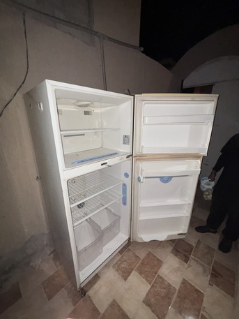 Riyadh, Electronics, SAR 450,  Urgent Sell Refrigerator Big