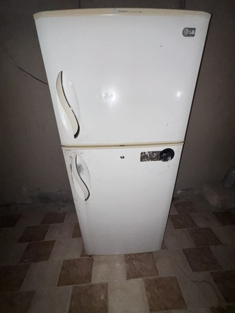 Riyadh, Electronics, SAR 450,  Urgent Sell Refrigerator Big