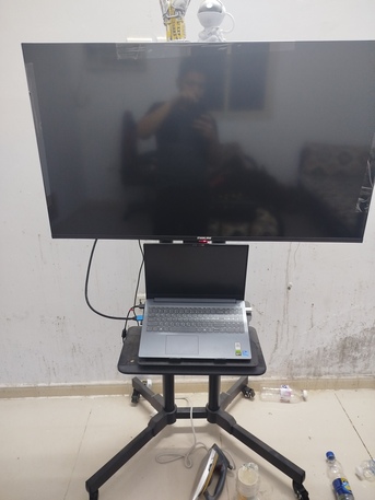 Jeddah, Electronics, SAR 850,  Android LCD With Stand