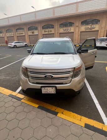 Jeddah, Vehicles, Cars & Trucks , SAR 35000,  Ford Explorer,  2014,  Automatic,  312100 KM,