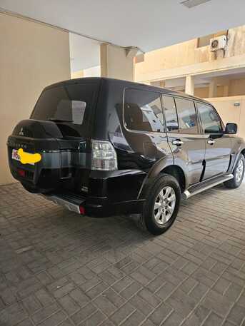 Manama, Vehicles, Cars & Trucks , BHD 3950,  Mitsubishi Pajero,  2016,  Automatic,  169000 KM,   (Urgent Sale)