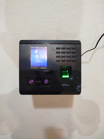 Al Aziziyah, Job Seekers, Looking For Job