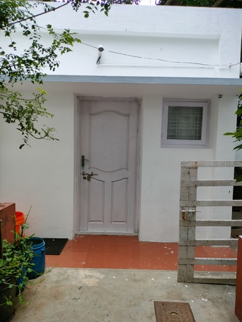 Chennai, Apartments/Houses, INR 21000/month,  Furnished,  Studio,  200 Sq. Feet,  Comfortable Room With Attached Bath In Prime Location Harrington Rd