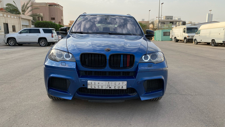 Riyadh, Vehicles, Cars & Trucks , SAR 48000,  Bmw X5 M,  2011,  Automatic,  220 KM,   Power