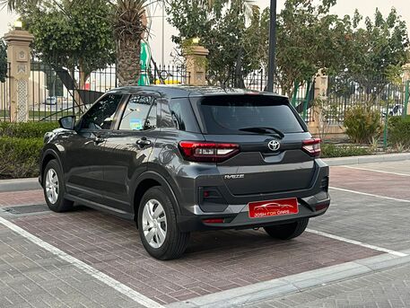 Manama, Vehicles, Cars & Trucks , BHD 5300,  TOYOTA RAIZE,  2024,  Automatic,  3000 KM,  Low Kilometer, Zero Accident, Same Like Brand New Condition