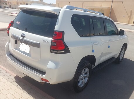 Riyadh, Vehicles, Cars & Trucks , SAR 125000,  Toyota Prado,  2021,  Automatic,  88817 KM,  Toyota Land Cruiser Prado - 4 Cylinders- Excellent Condition