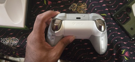 Dammam, Electronics, SAR 215,  Xbox Ghost Cipher Special Edition Controller