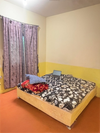 Jeddah, Rooms Available, SAR 1000/month,  One Spacious Room For Rent Very Prime Location.