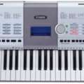 SAR 375,  Yamaha PSR-295 Piano SAR-375
