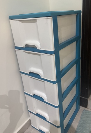 Al Sulaymaniyyah, Household Items, SAR 50,  Study Table, Chair, Organizer, Refrigerator, Stove