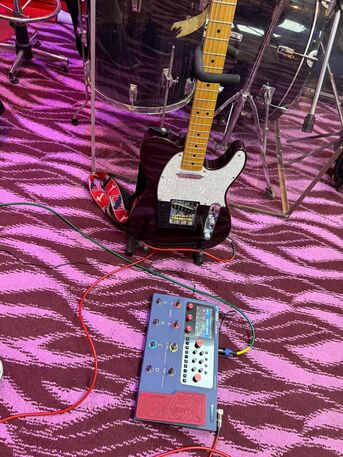 Salamah, Musical Instruments, SAR 1500,  Valeton GP200X Guitar Multi Effects Pedal