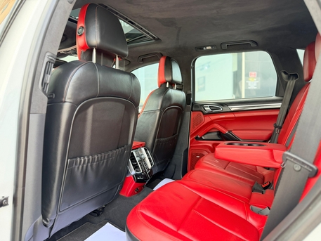 Manama, Vehicles, Cars & Trucks , BHD 7700,  Porsche Cayenne GTS,  2014,  Automatic,  125000 KM,   V8