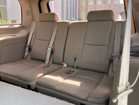 East Riffa, Vehicles, Cars & Trucks , BHD 4300,  Chevrolet Tahoe,  2014,  Automatic,  175000 KM,   MODEL  FOR SALE