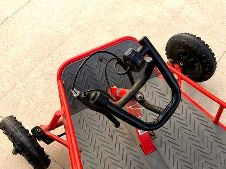 Jeddah, Bicycles, SAR 500,  Razor Dune Buggy USA Cart, Heavy Frame, Dual Battery,  70KG Max Weight, RED &ndash; 250W Motor