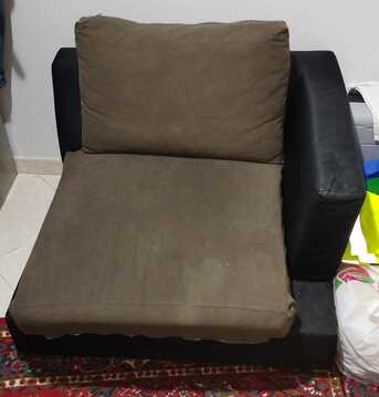 Al Malqa, Furniture, SAR 100,  SAR 100, Furnished, 2 + 1 + 1 Sofa Seater, 2 Royal Throne Chairs, 4 Double Door Almari