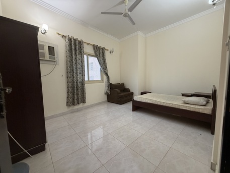 Salmaniya, Apartments/Houses, BHD 250/month,  3 BR,  3 Bedroom Flat For Rent Without Ewa