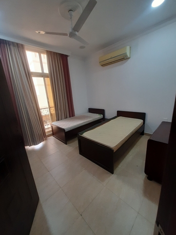 Salmaniya, Apartments/Houses, BHD 160/month,  1 BR,  1 BEDROOM + HALL + KITCHEN - 160 WITH EWA