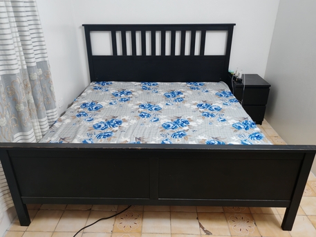 Jeddah, Furniture, SAR 500,  King Size Bed With 2 Side Tables And Mirror Table