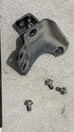 Riyadh, Auto Parts, SAR 1200,  For Sale Used Jeep JLU Rubicon 3.6 2020 Drag Link And Tie Rod