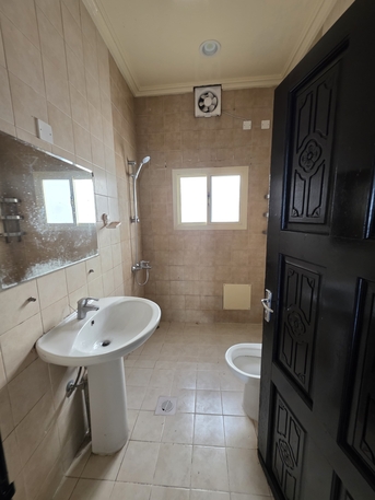 Muharraq, Apartments/Houses, BHD 170,  3 BR,  Flat For Rent In Mhurraq With AC