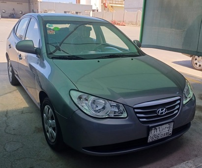 Riyadh, Vehicles, Cars & Trucks , SAR 18000,  Hyundai Elantra,  2011,  Automatic,  300000 KM,